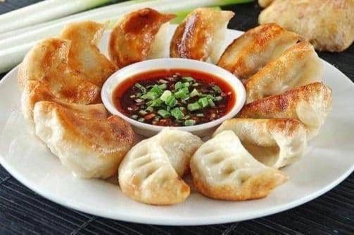 Fried Dumplings (10pcs)