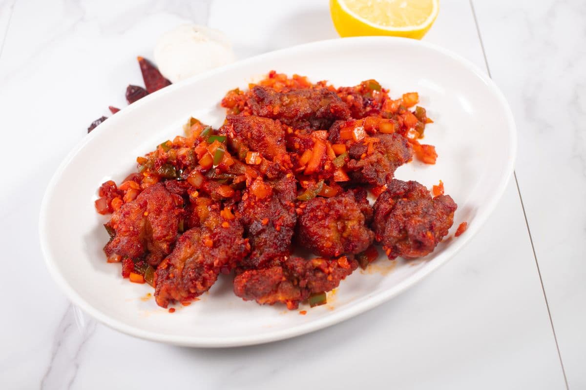 Hakka Chicken (Semi Gravy)