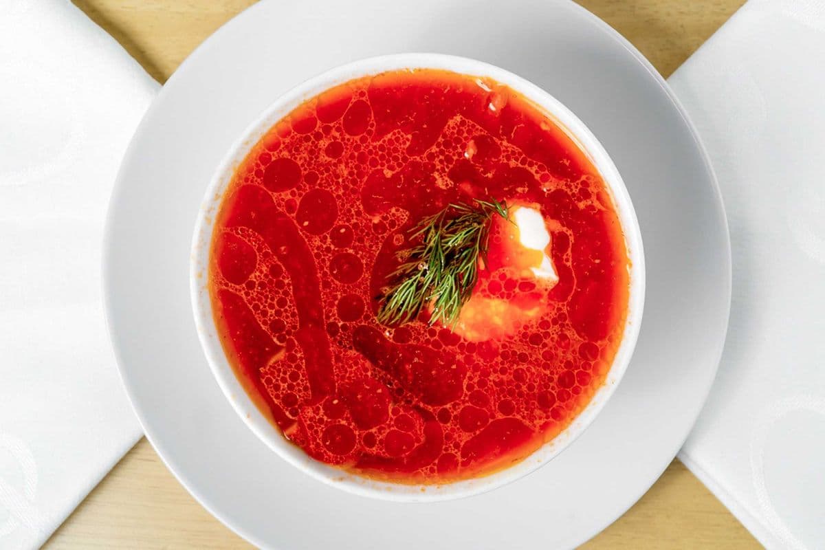 Ukrainian Borscht vegetarian (24 oz)