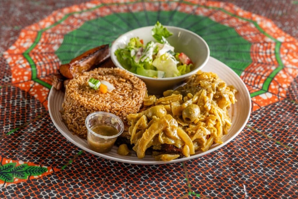 Poulet Yassa / Yassa Chicken