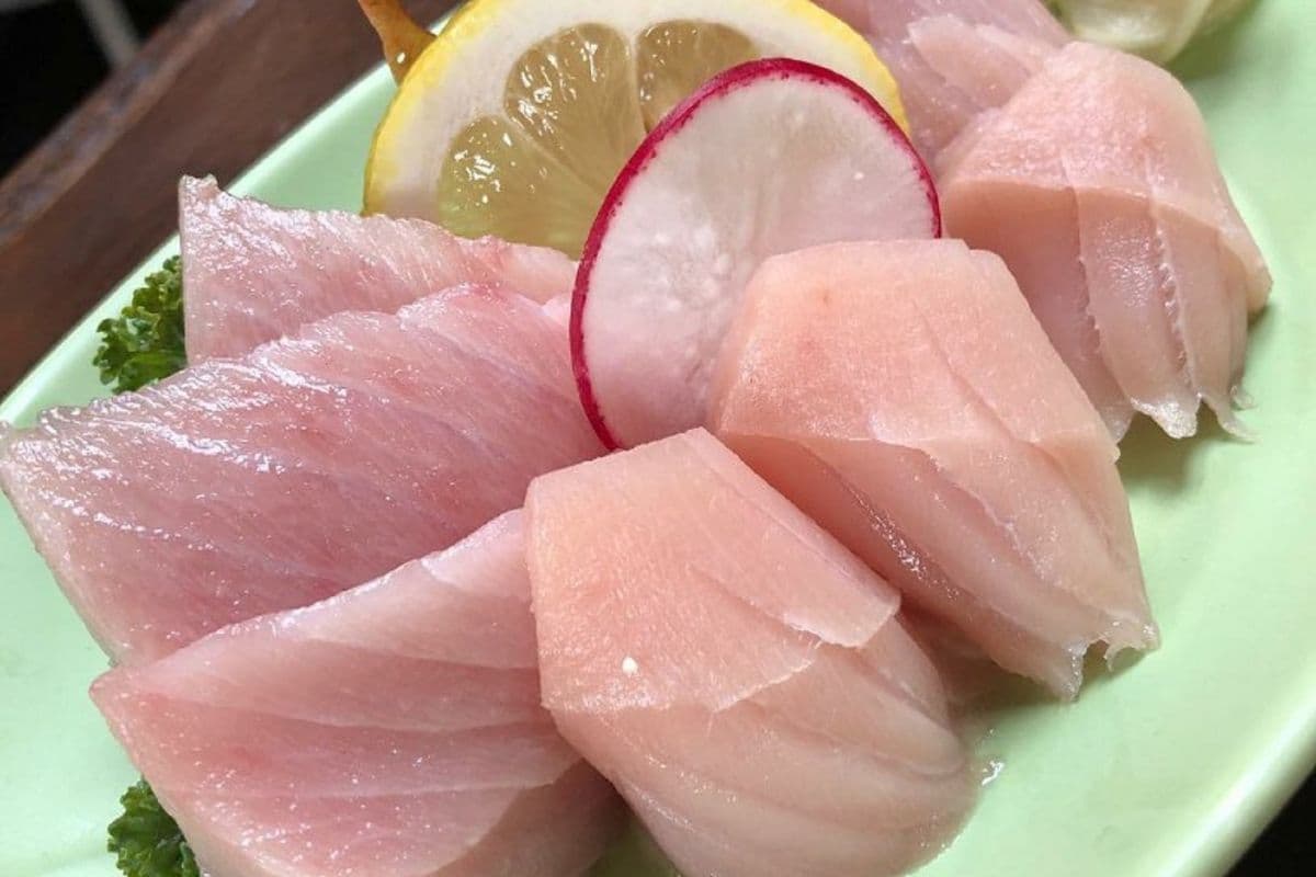Tuna (9 pcs)