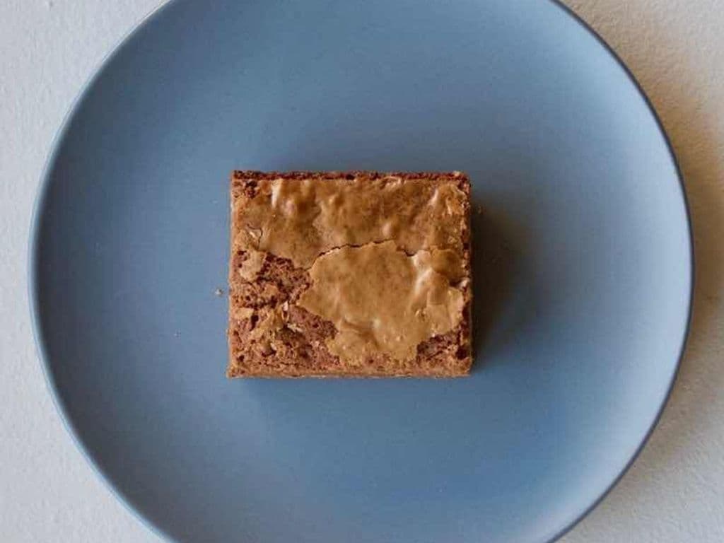 dark chocolate pecan brownie - gf