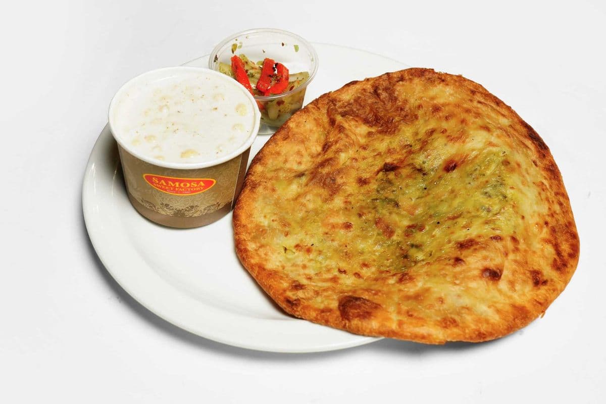 Aloo Kulcha Plate