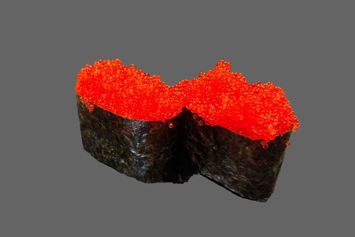 S9. Flying Fish Roe Sushi (Tobiko) (1 pc)