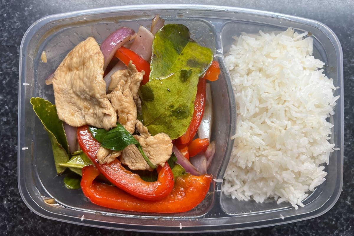 Gai Phad Bai Graprow (A.K.A Basil Chicken) [REFRIGERATED, COLD]