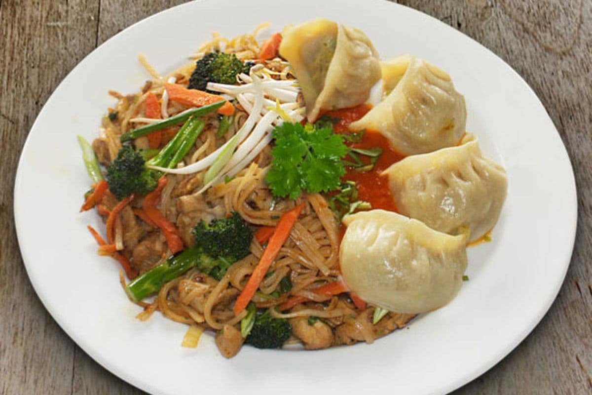 Yam's Vegetarian and Noodles and Momo's Combo