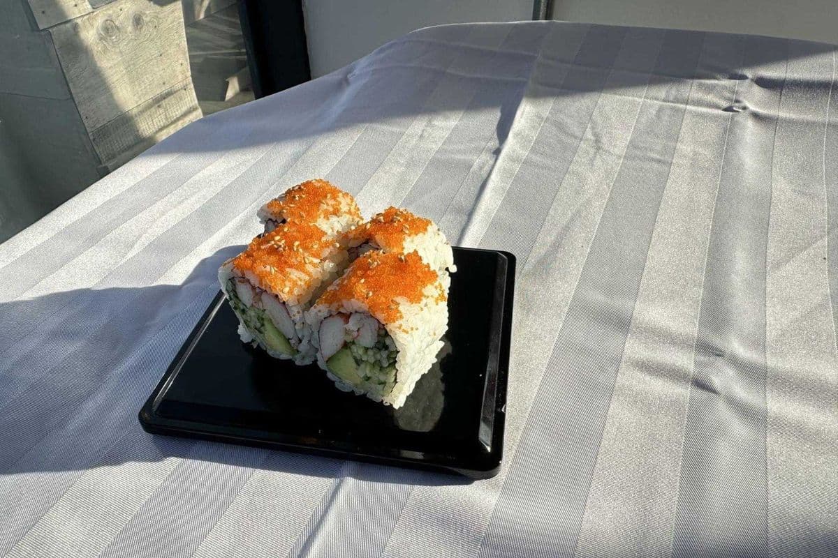 California Roll (6pcs)