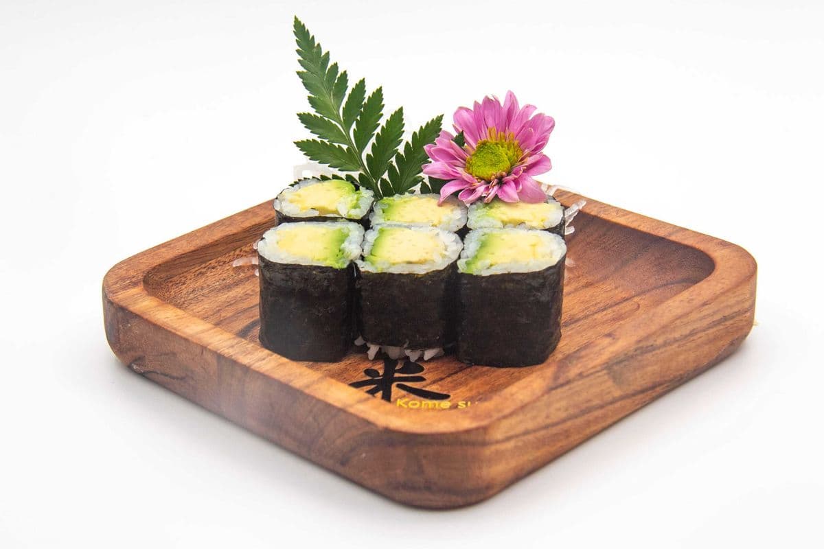 M14. Avocado Roll