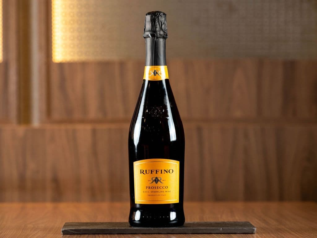 Ruffino Prosecco, 750ml bottle sparkling wine (11% ABV)