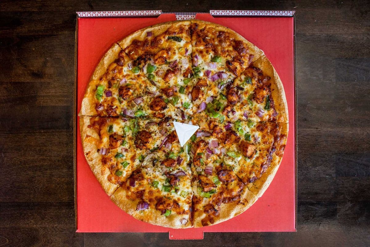 #17 - 8" Butter Chicken Pizza