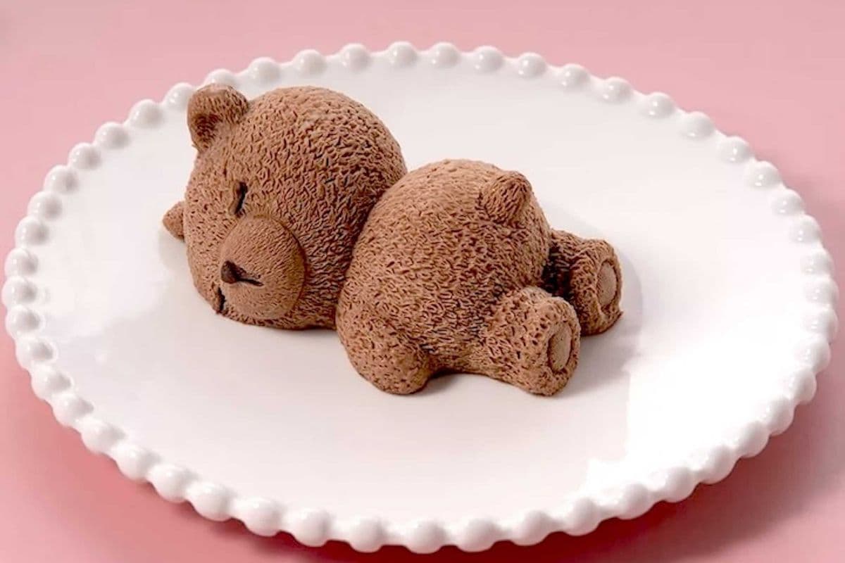 Brown Bear Cake