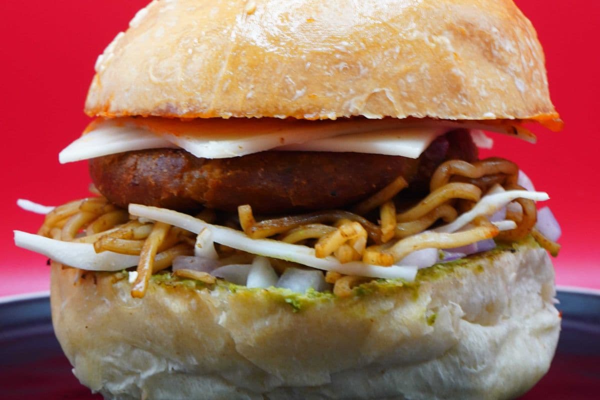 JUNIOR TIKKI BURGER