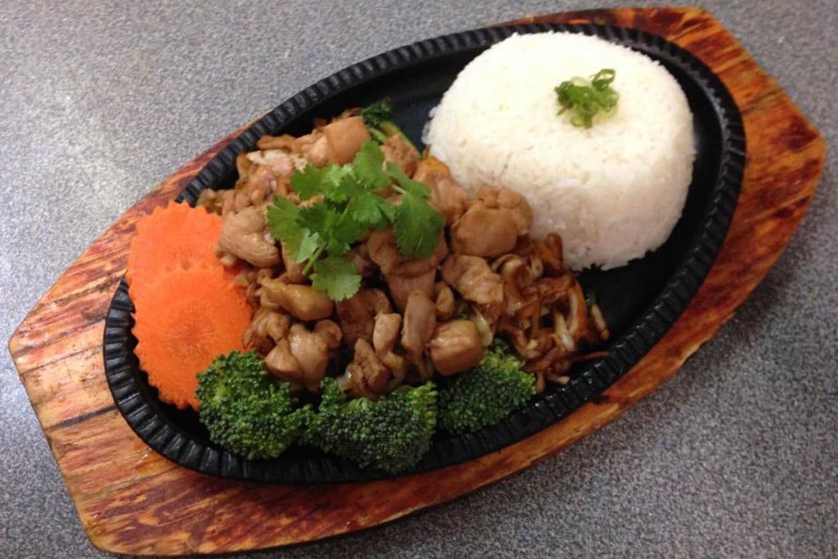 25. Stir-Fried Teriyaki Chicken - Ga Xao Teriyaki (Dung Com)