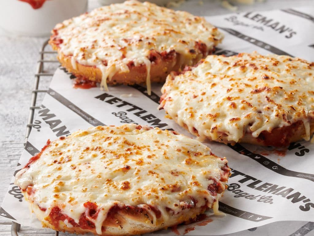 Pizza Bagel aux trois fromage à l'unité