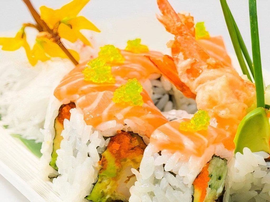 Red Dragon Roll (8 pcs)