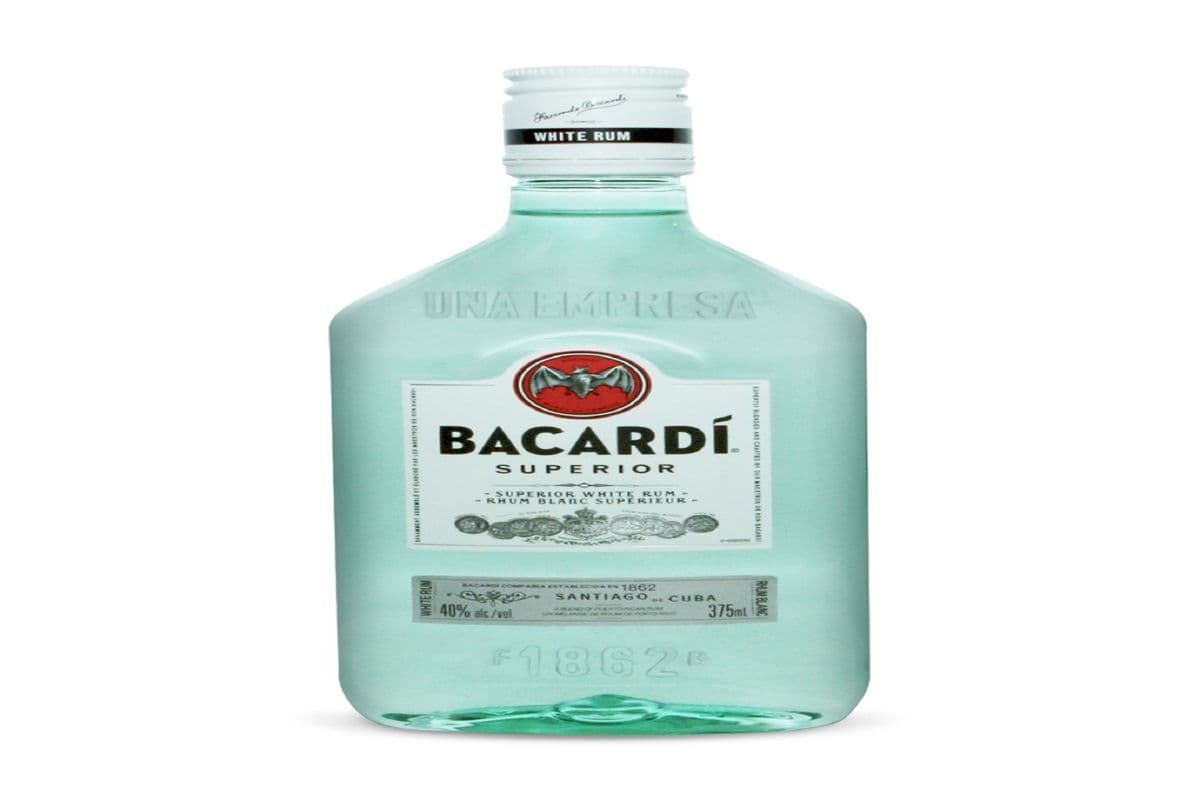 596. Bacardi White (375 ml)