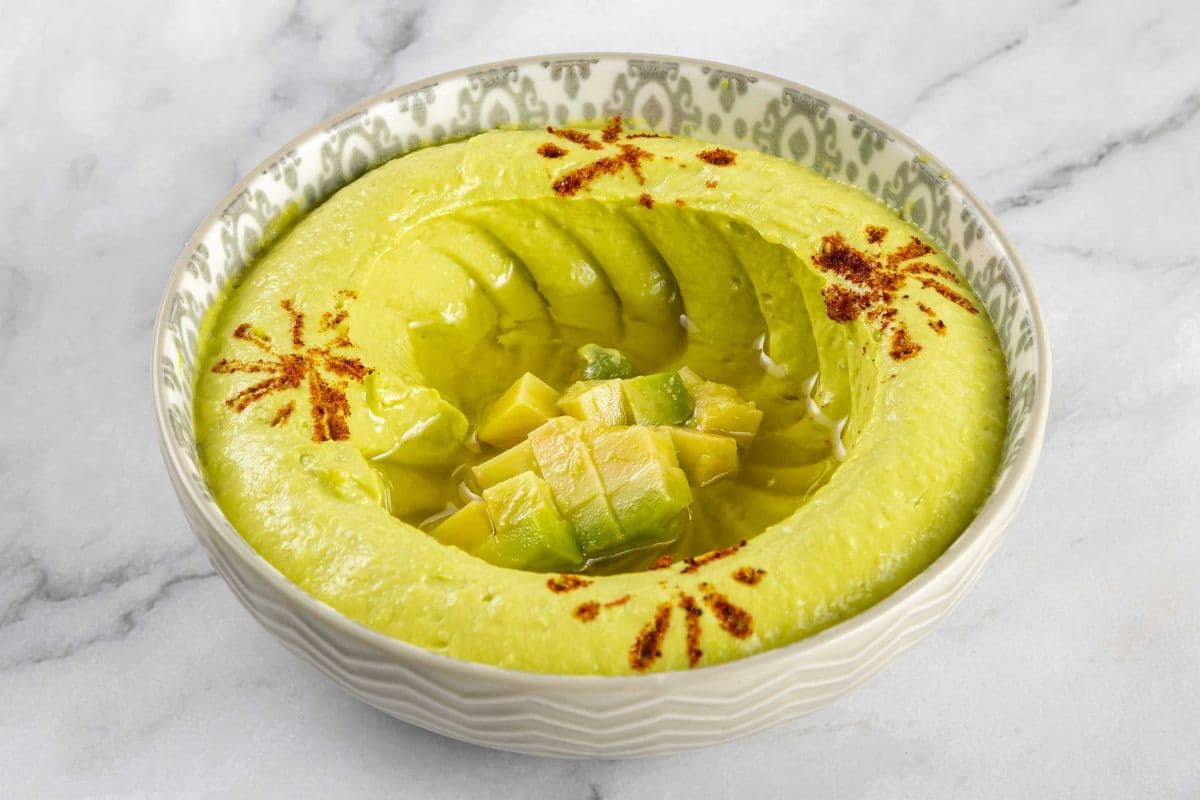 Basil Hummus