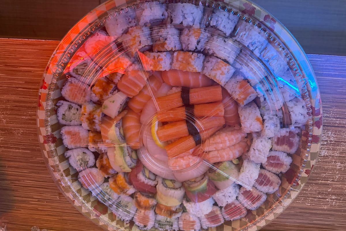 Large Size Party Tray (72 4cs)