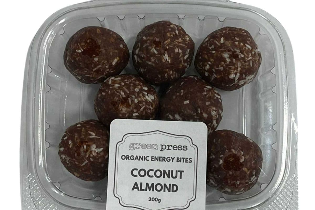 Coconut Almond Bites – 8 Pack (100 Cal)