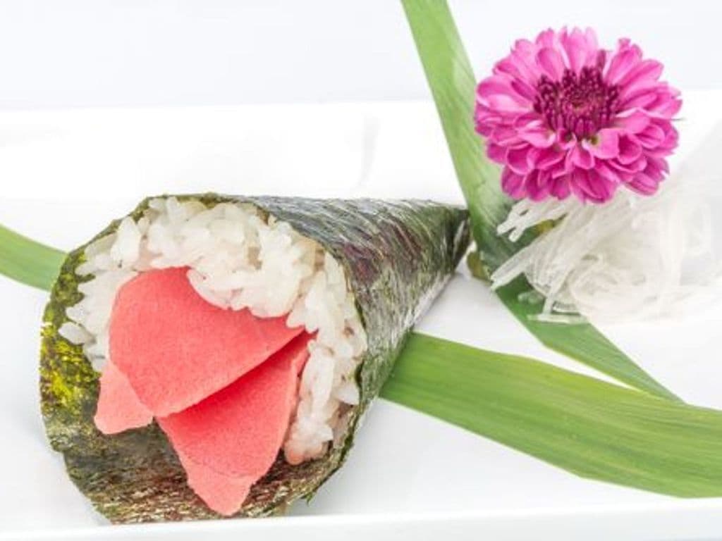 Red Tuna Hand Roll 