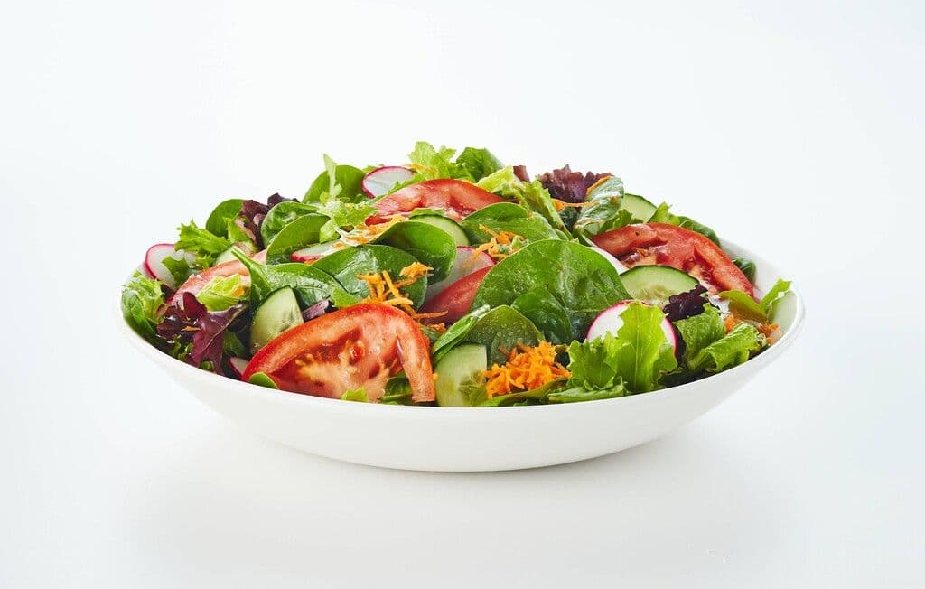 Entrée de salade maison / House salade appetizer