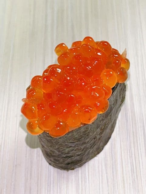 Salmon Roe (Ikura) (1pc) / 三文鱼籽 (Ikura) 1个