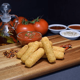 5 Cheese Sticks / 5 Batonnets de Fromage