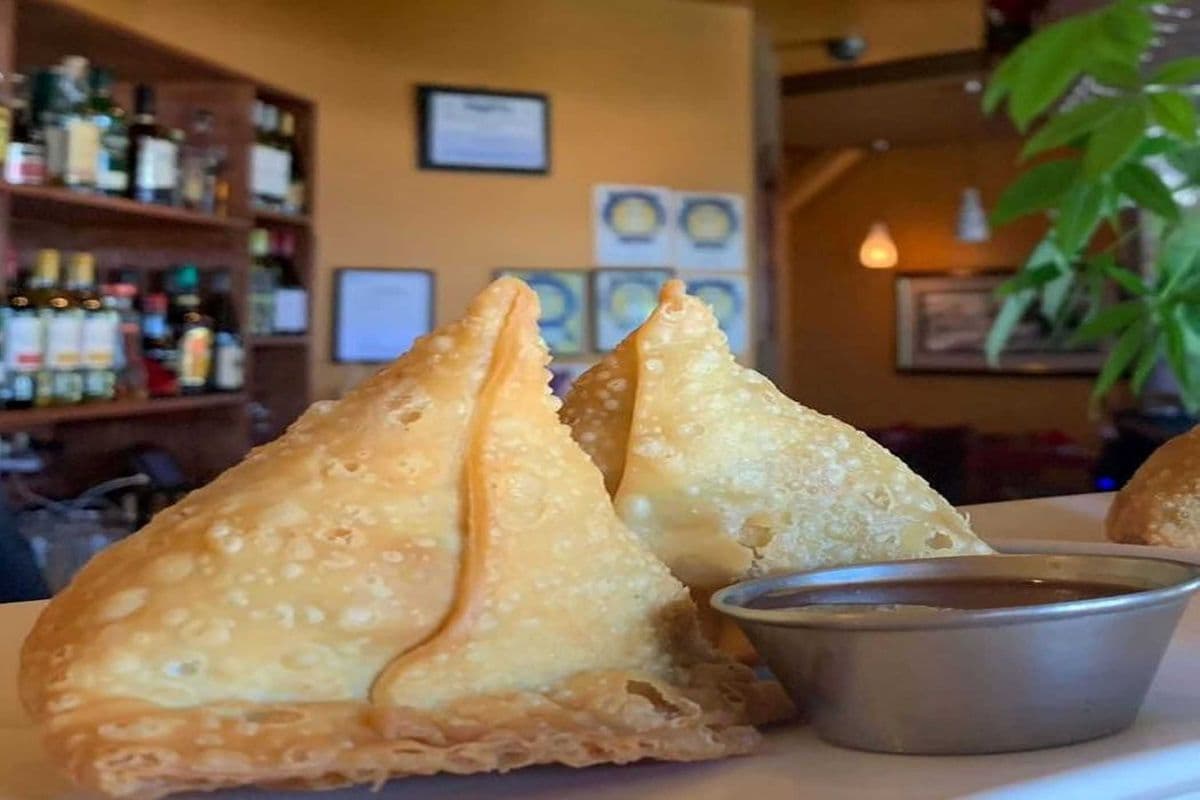 Beef Samosas (2 pcs)