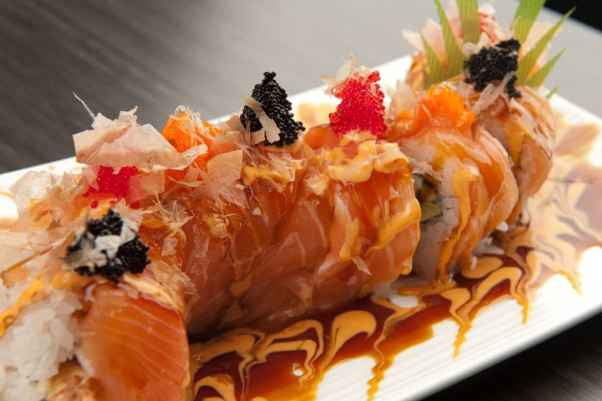 Red Dragon Roll (8 pcs)