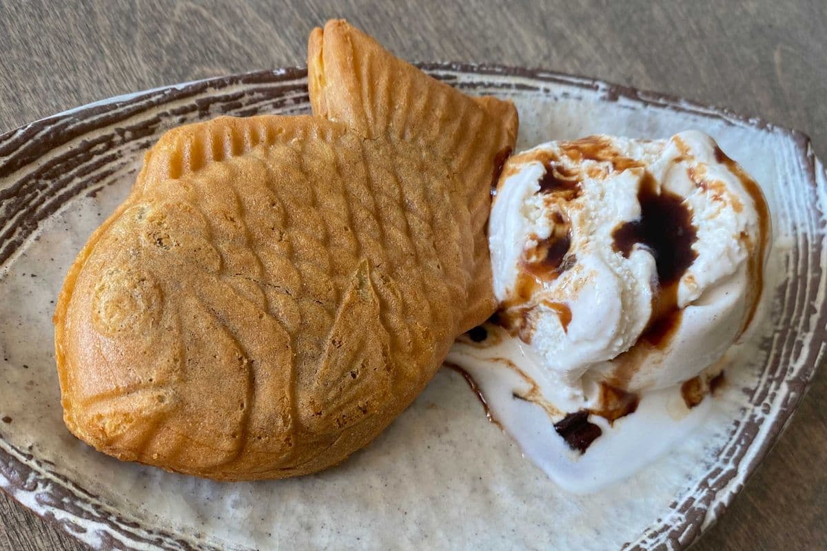Taiyaki with ice cream and whipped cream