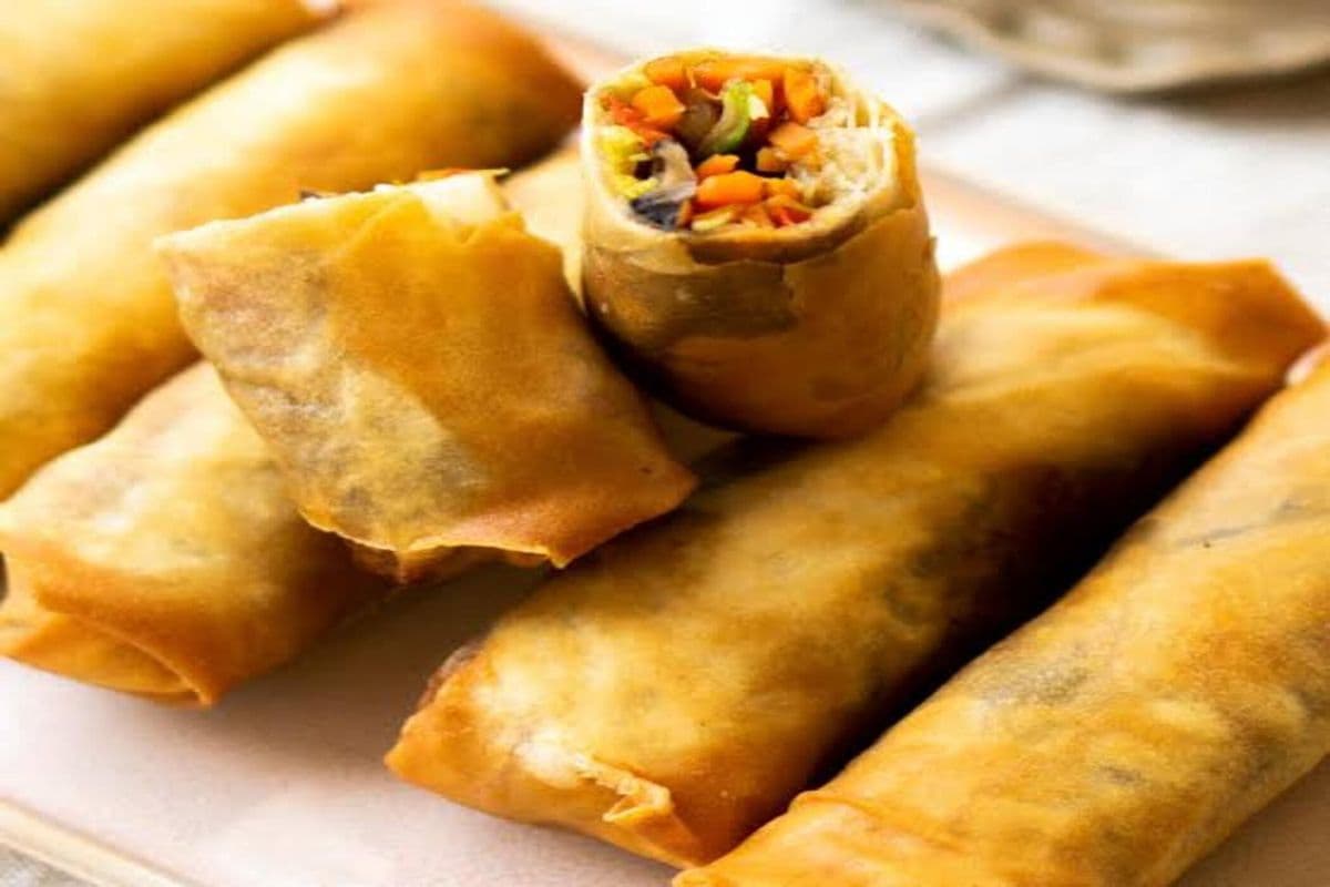 Vegetable Spring Roll ( 6 Pcs Sweet Chilli)