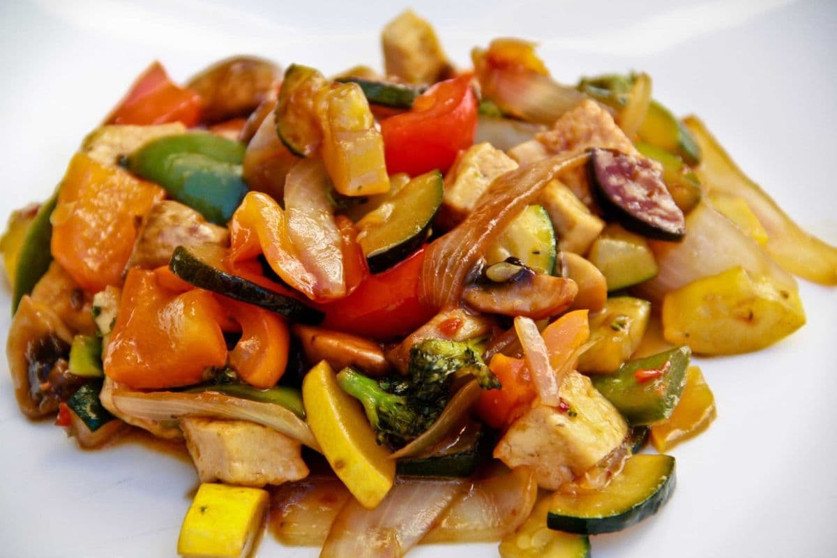 92. Tofu and Mixed Vegetables With Sauce