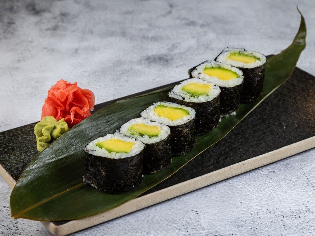 Avocado Maki (6)