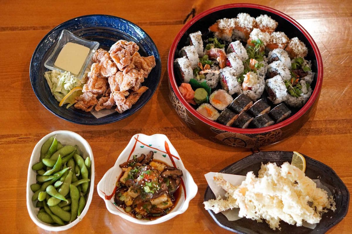 Gaijin Family Tray
