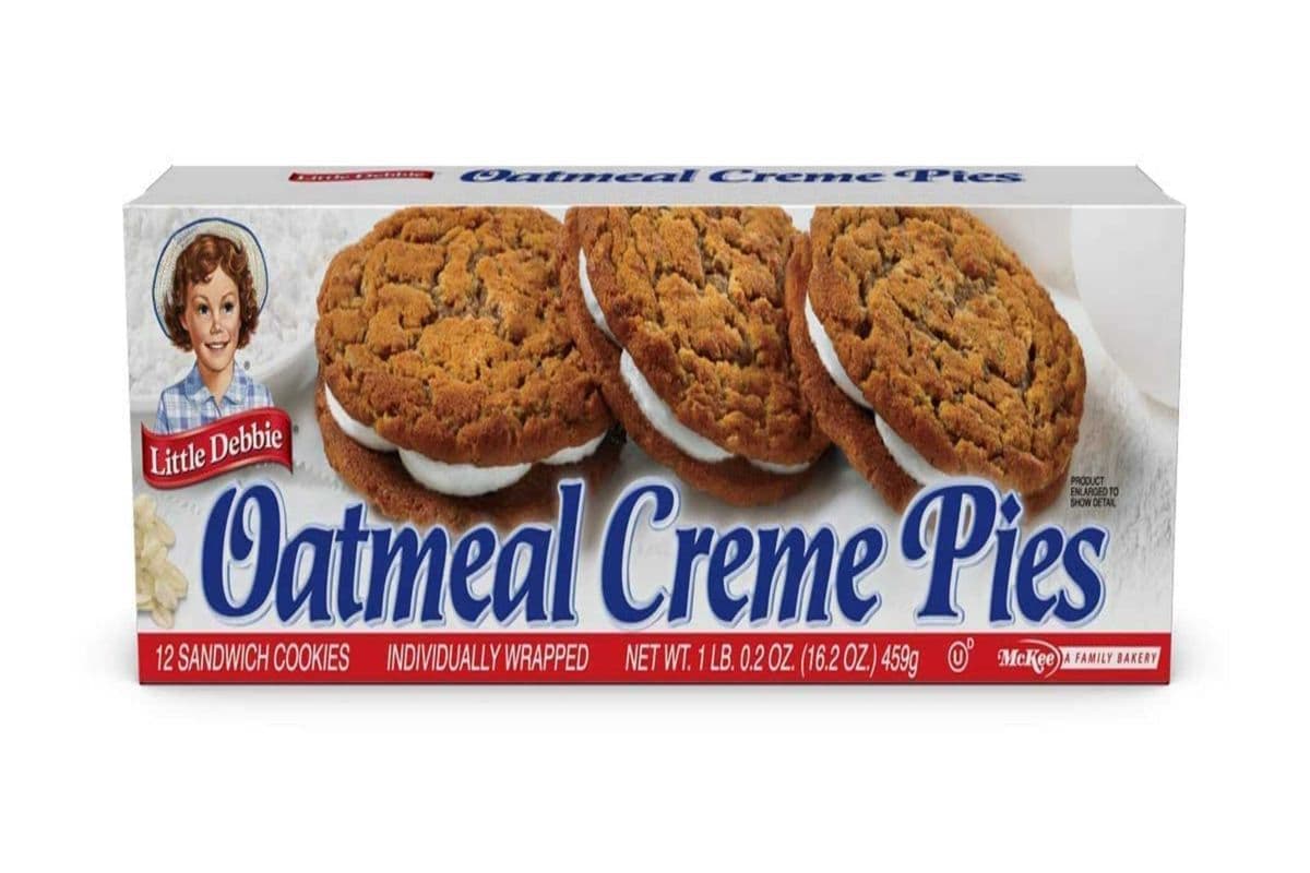 Twelve Little Debbie Oatmeal Creme Pies (459g)