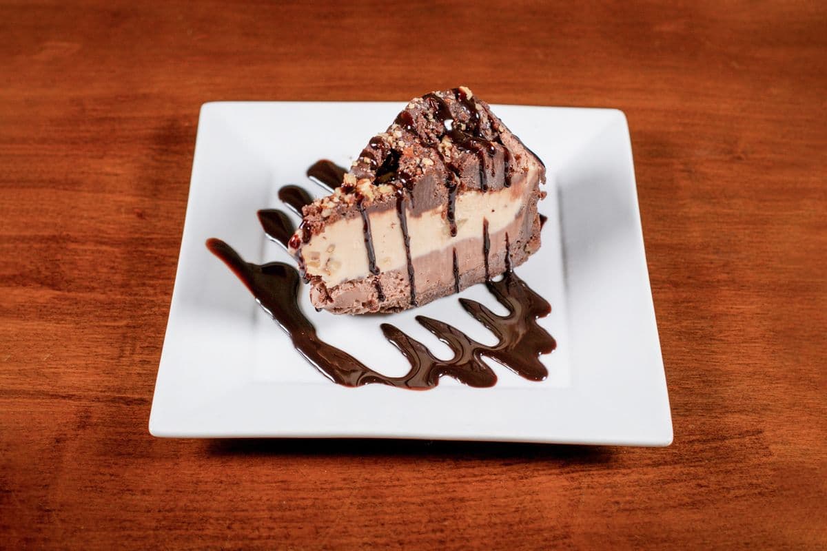 Peanut Butter and Chocolate Cheesecake