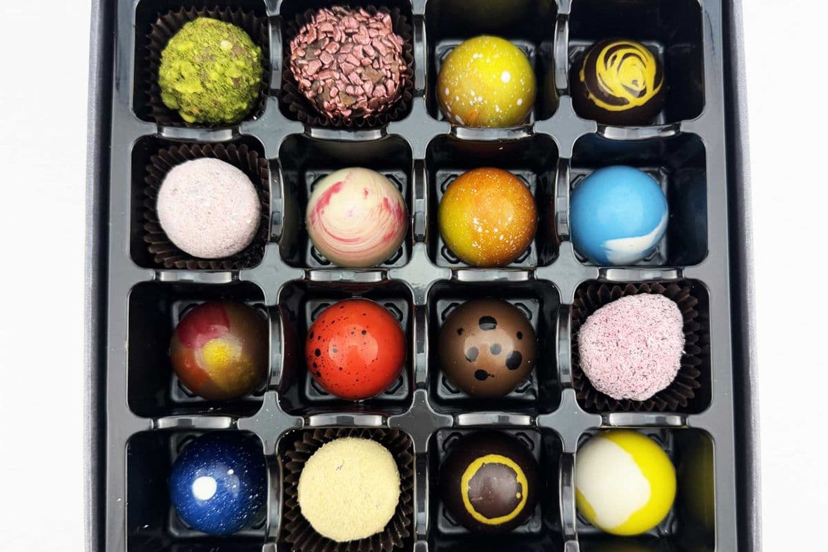 Chocolate Bonbons 16pc