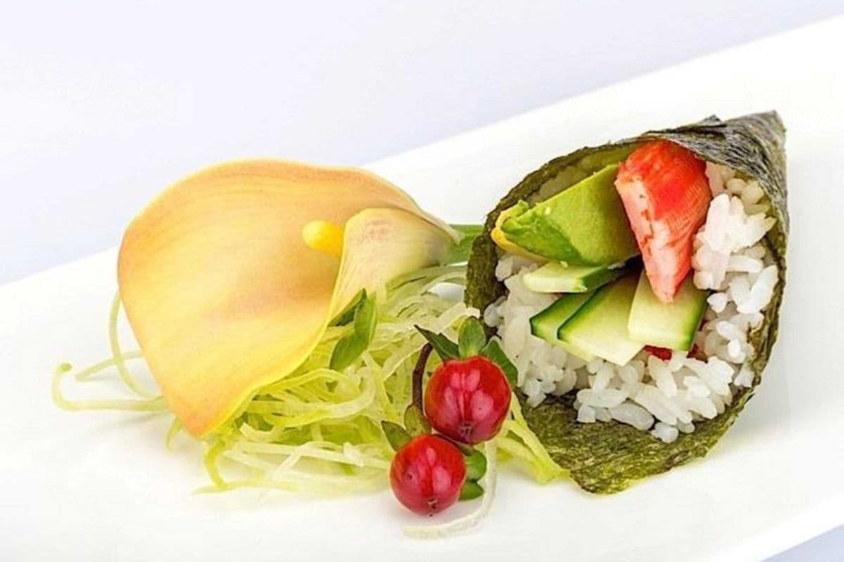 43H. California Hand Roll (1pc)
