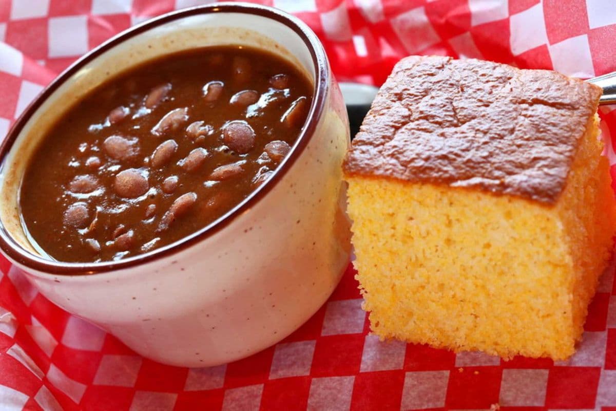 Pinto Beans & Cornbread