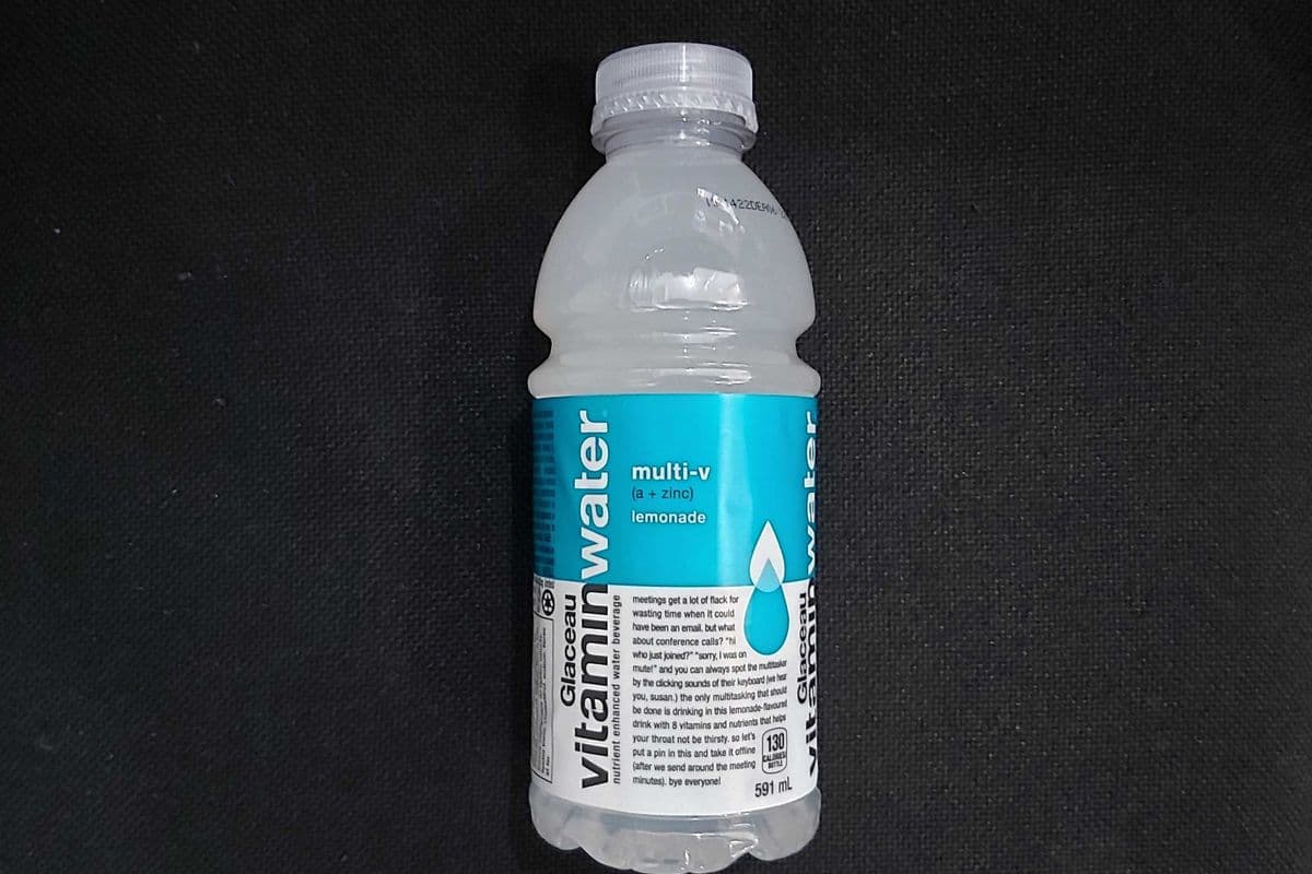 Vitamin water multi-v limonade / Lemonade