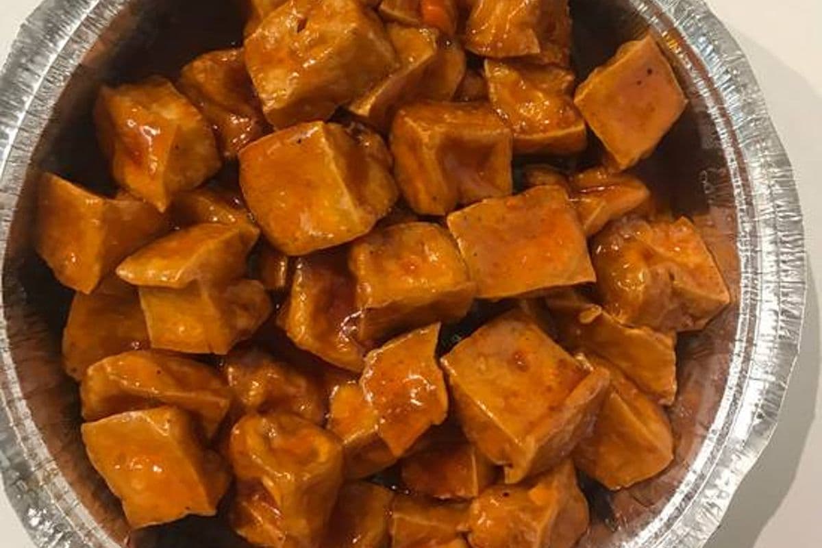 55H. Tofu frit à la sauce Général Tao / Fried Tofu in General Tao Sauce