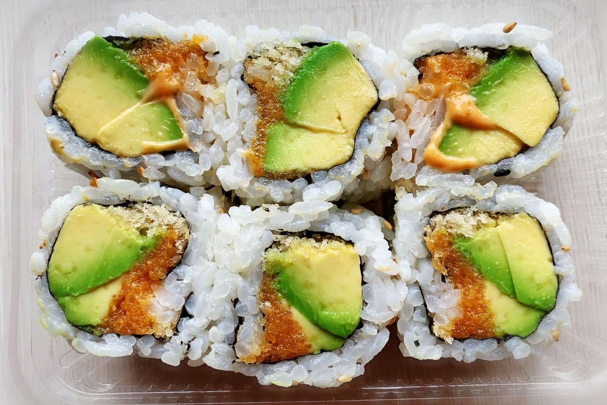 40. Spicy Avocado Roll (6 Pcs)