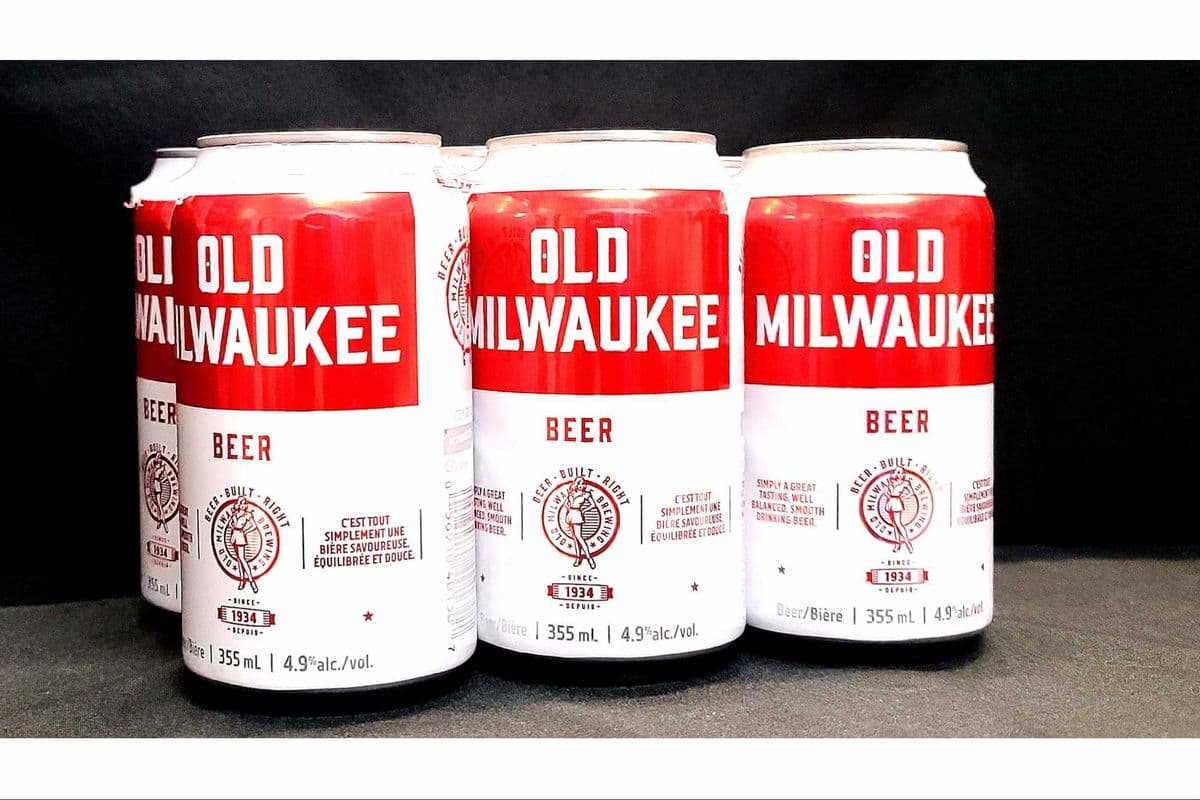 Old Milwaukee (6-pack) (6 x 355 ML CANS )