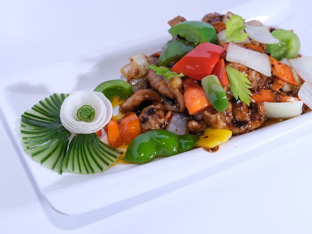 Chicken w/ Veggie & Black Bean Sauce (Spicy) (豆豉炒鸡)