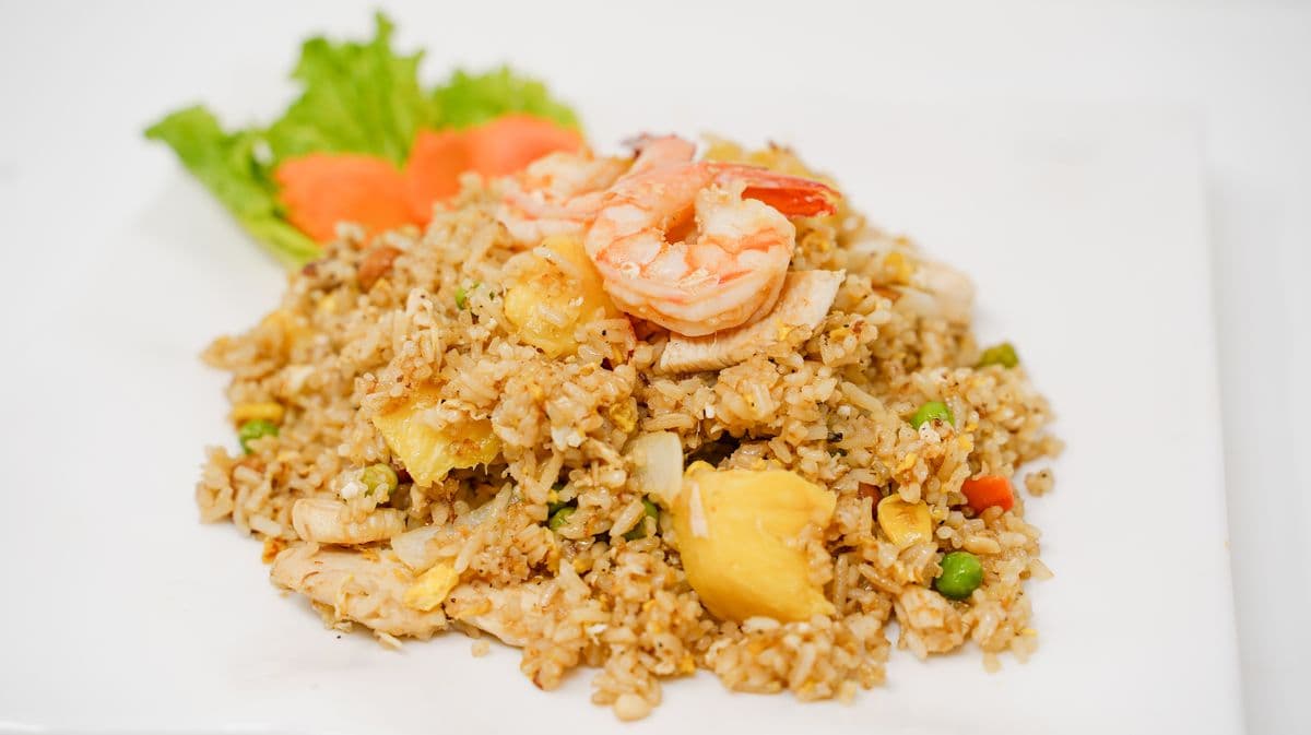 Pineapple Fried Rice - Khao Pad Sabparod
