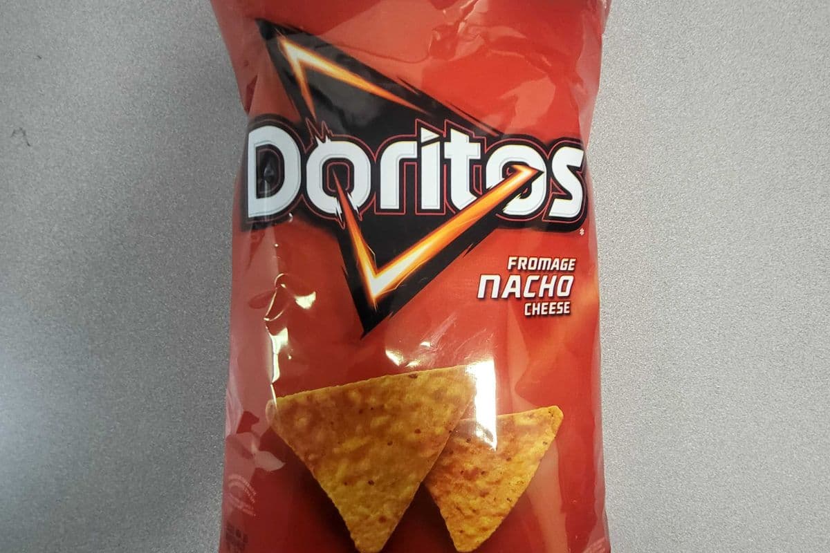 DORITOS NACHO CHEESE (235G)