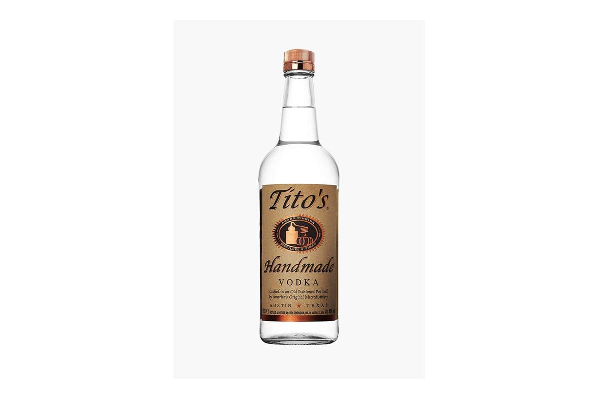 Tito's Handmade Vodka (750 ml Bottle) (1 x 750ML)
