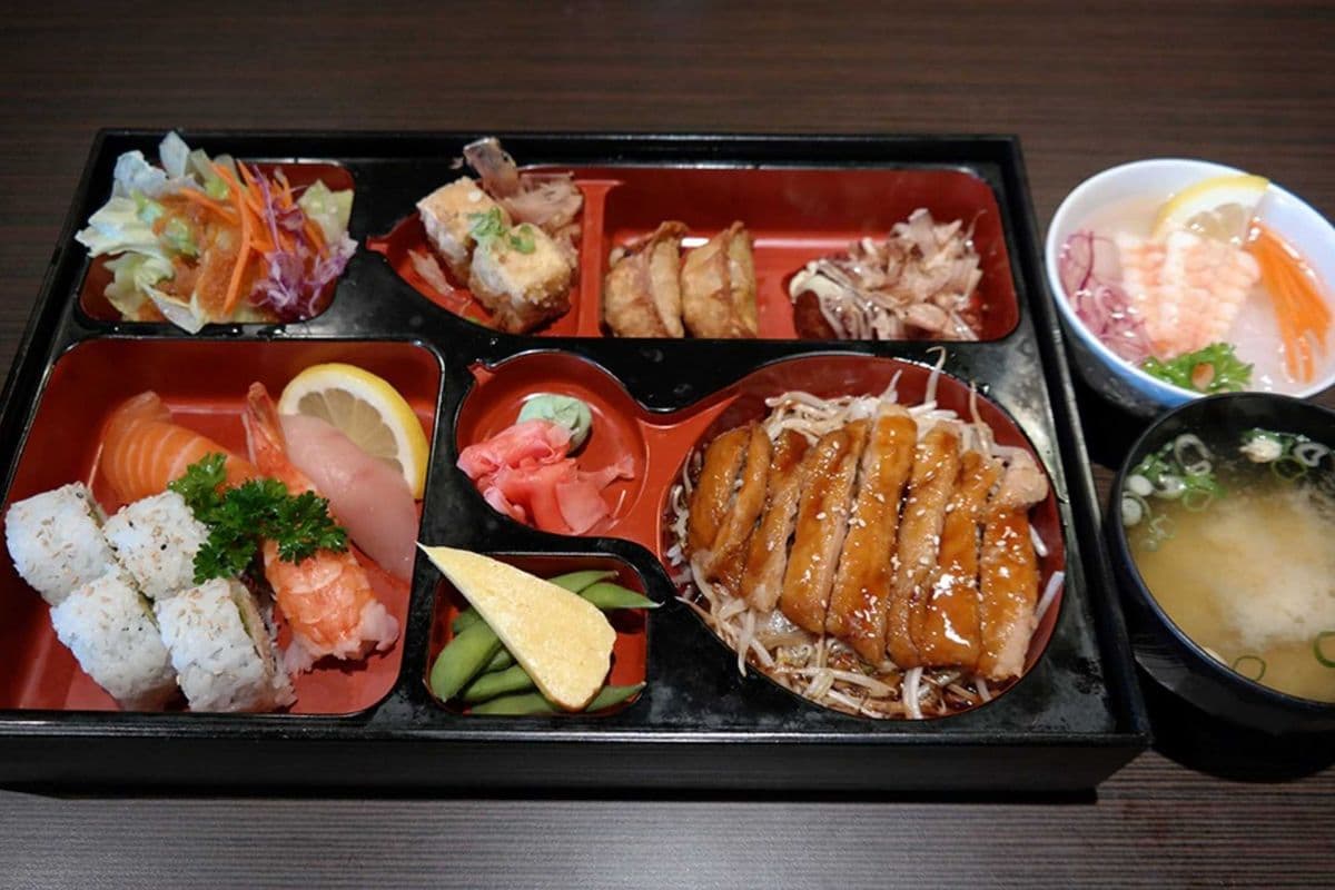 Deluxe Teriyaki Box