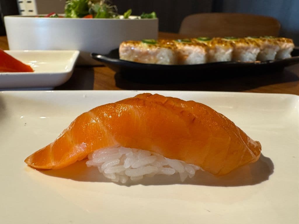 Salmon Nigiri