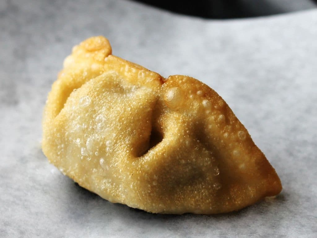 Deep Fried Gyoza (5 pcs)